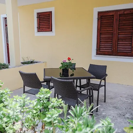 Phoenix Apartment Ivanica