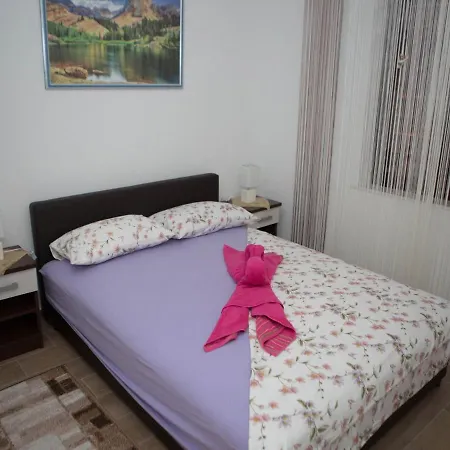 Phoenix Апартаменты *