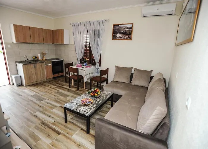 Phoenix Διαμέρισμα *